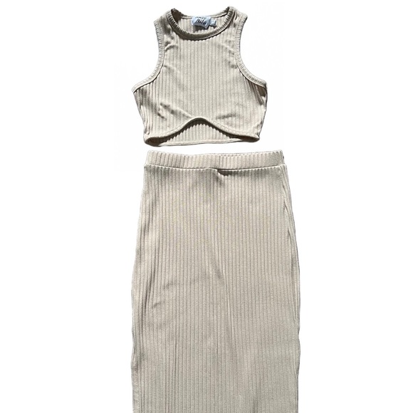 PRINCESS POLLY NUDE TWO PIECE MIDI SKIRT SET “ELLIE SET IN BEIGE” SIZE 2 - Picture 11 of 16